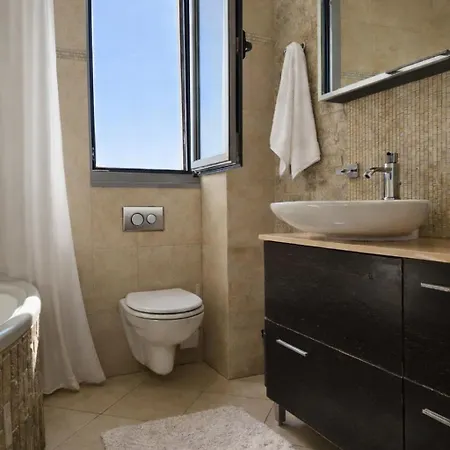 Alkion Sea View, Olive Tree Garden & Spacious Terrace Вилла